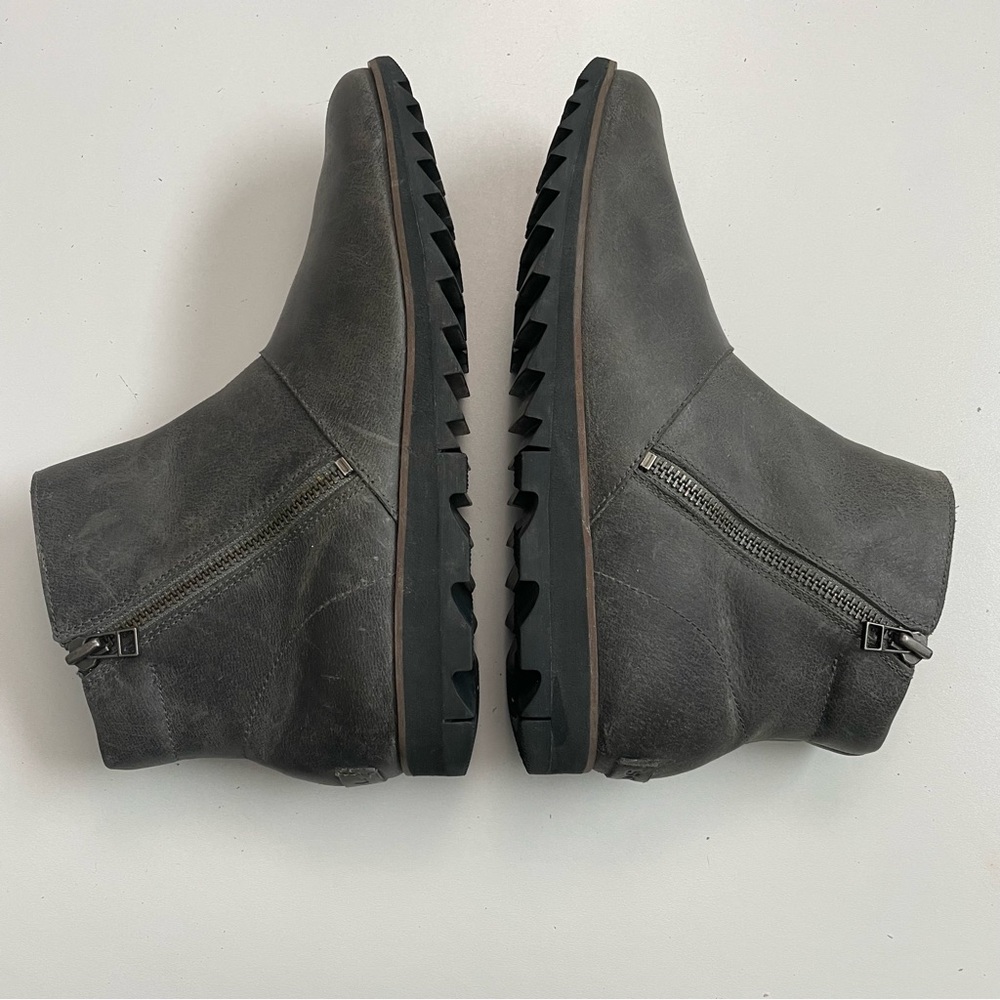 Sorel Boots Harlow Distressed Leather Waterproof Lug Sole Comfort Quarry Grey - Picture 9 of 15